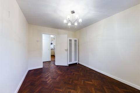 2 bedroom apartment for sale, Woodside Court, The Common, London, W5