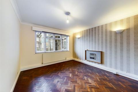 2 bedroom apartment for sale, Woodside Court, The Common, London, W5