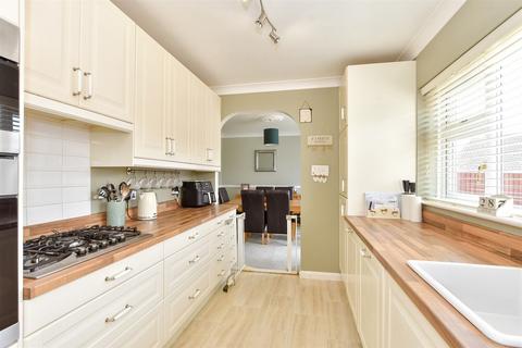 4 bedroom semi-detached house for sale, Corbett Road, Waterlooville, Hampshire