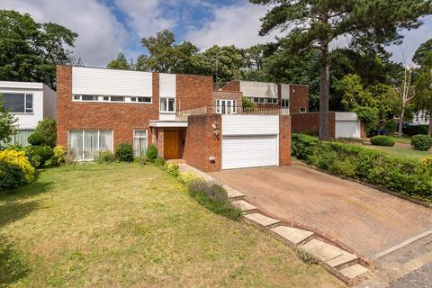 6 bedroom detached house for sale, Lord Chancellor Walk, Kingston Upon Thames, KT2.