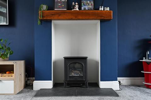 326 Derbyshire Lane, Sheffield, S8 8SF