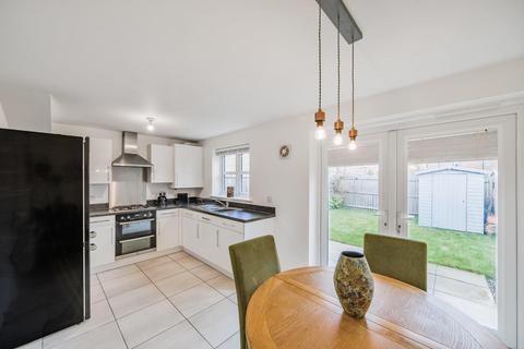 3 bedroom end of terrace house for sale, Bishopdale Way, Fulford