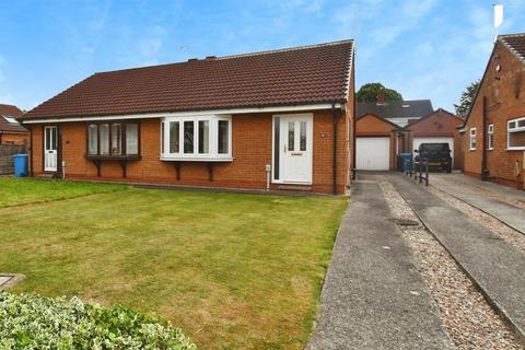 2 bedroom semi-detached bungalow for sale, Apple Tree Close, Hull