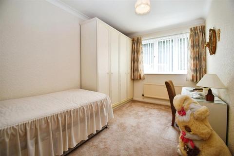 10 Apple Tree Close, Hull, HU8 0EQ