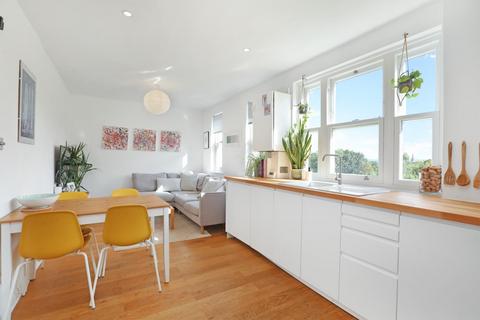 2 bedroom flat for sale, Devonshire Road, London, SE23