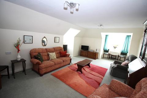 2 bedroom flat for sale, Midland Way, Thornbury, Bristol