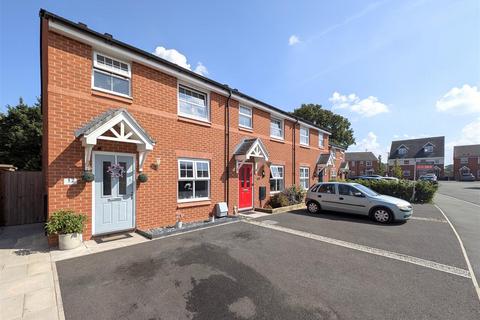 3 bedroom end of terrace house for sale, Price Close, Sandbach