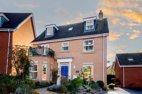 5 bedroom detached house for sale, Mayhew Road, Woodbridge IP12