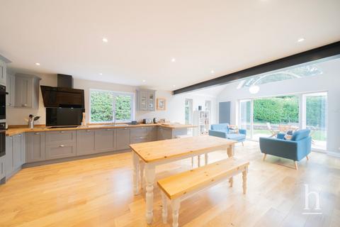 5 bedroom detached house for sale, Broad Lane, Lower Heswall CH60