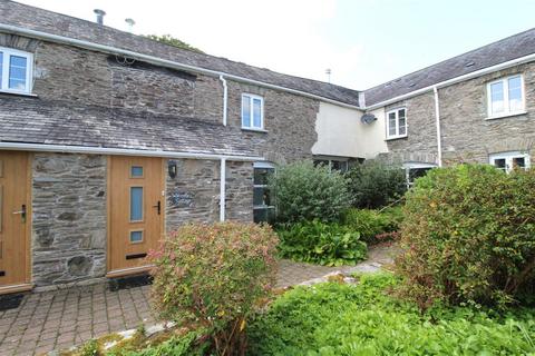 2 bedroom terraced house to rent, Bowden