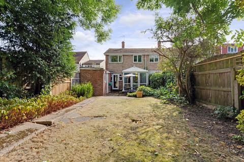 3 bedroom semi-detached house for sale, Vicarage Road, Old Moulsham