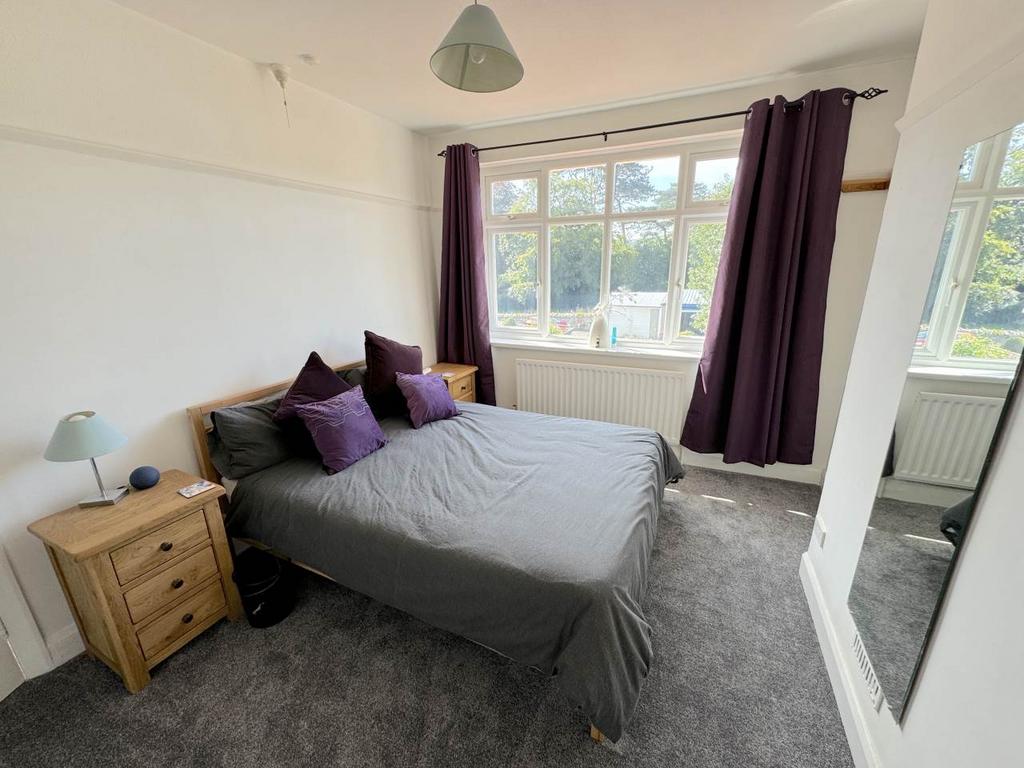 Bedroom2