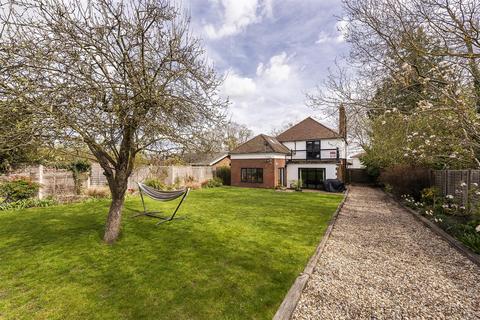 5 bedroom detached house for sale, Leigh Road, Hildenborough, Tonbridge