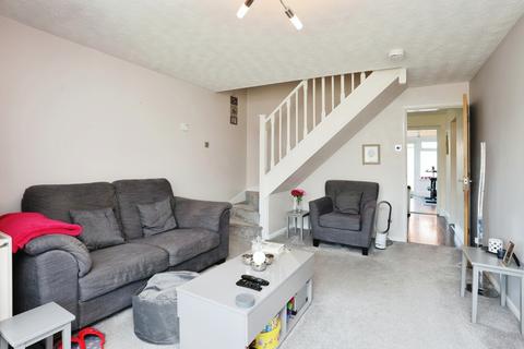 3 bedroom terraced house for sale, Kingfisher Road, Loughborough LE12