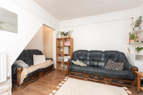 2 bedroom terraced house for sale, Stonebridge Road, Northfleet, Gravesend, Kent