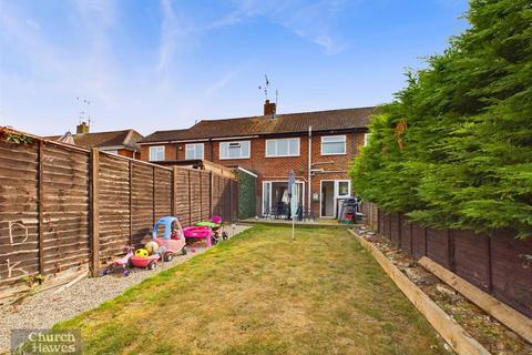 5 Cedar Chase, Heybridge, Maldon, CM9 4NR