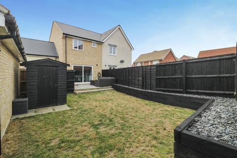 2 bedroom semi-detached house for sale, Orchard Way, Boreham