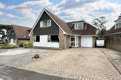 3 bedroom detached house for sale, Sadlers Lane, Dibden Purlieu, SO45