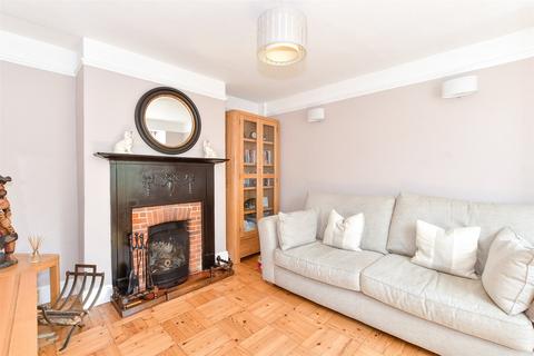 6 West Parade, Horsham, RH12 2BZ