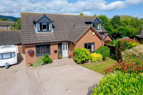 5 bedroom detached house for sale, Merryfields, Welland, Malvern