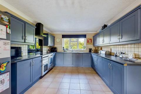 5 bedroom detached house for sale, Merryfields, Welland, Malvern