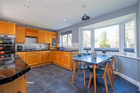 4 bedroom detached house for sale, Dewlands Road, Verwood BH31