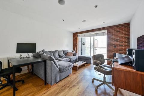 2 bedroom flat to rent, Warehouse Court, No 1 Street, London, SE18 6FB, Woolwich, London, SE18