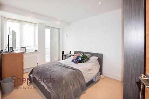 Flat 30, Burlington House Swanfield Road, Waltham Cross, EN8 7FG