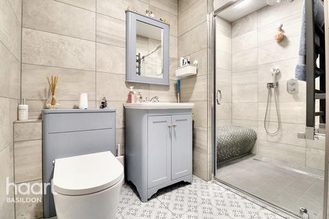 29 Alracks, Basildon, SS15 5HU