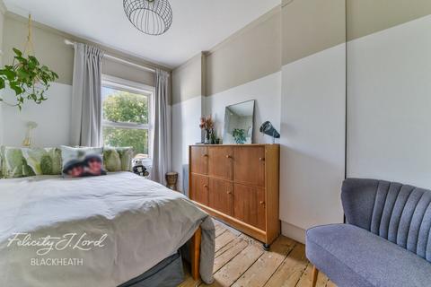 22 Bowater Place, London, SE3 8ST