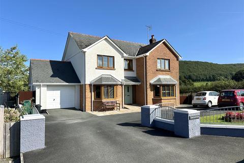 4 bedroom detached house for sale, Rhydybont, Llanybydder