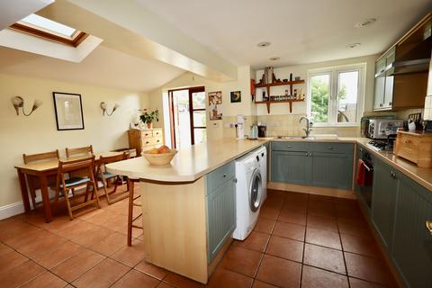 4 bedroom terraced house for sale, Haybridge (Outskirts of Wells)