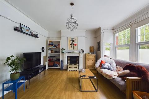 2 bedroom flat for sale, Alfoxton Avenue, Tottenham