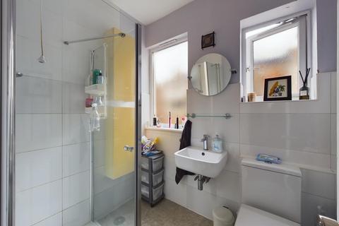 2 bedroom flat for sale, Alfoxton Avenue, Tottenham