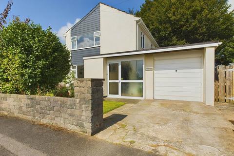 3 bedroom house for sale, Callington.