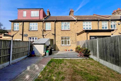 3 bedroom terraced house for sale, Leigh on Sea SS9