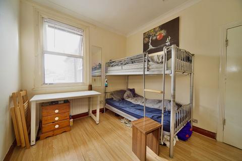 87 Acacia Road, Leytonstone, London, E11 3PQ