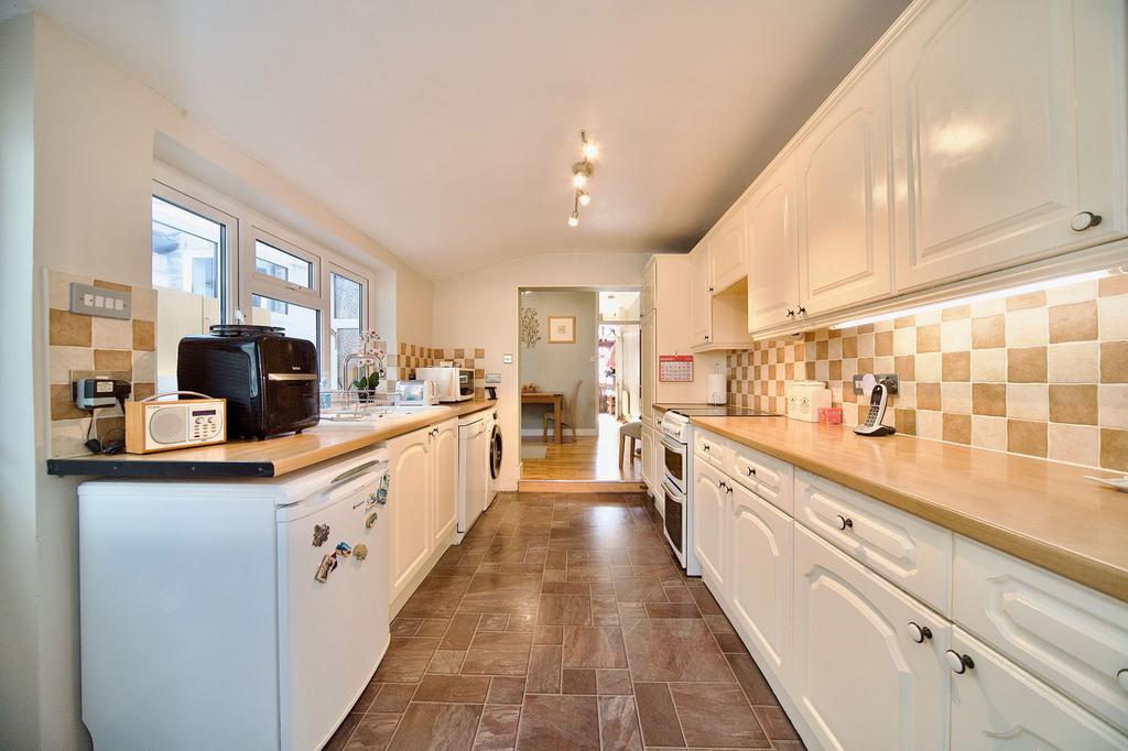 Stewart Road, London E15 2 bed terraced house for sale £550,000