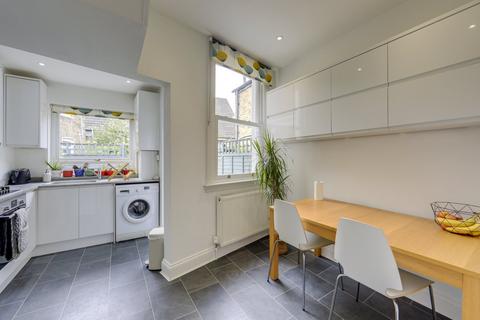 2 bedroom terraced house for sale, Scrooby Street, Catford, London, SE6