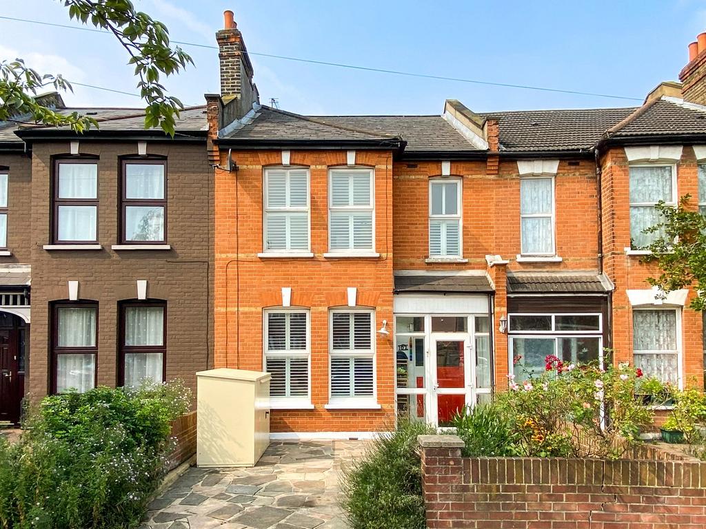 Verdant Lane, Catford, London, SE6 3 bed terraced house for sale £600,000