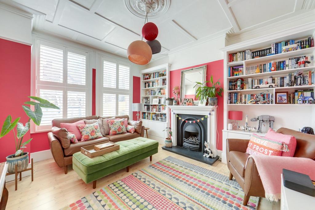 Verdant Lane, Catford, London, SE6 3 bed terraced house for sale £600,000