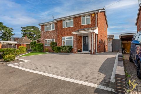 4 bedroom detached house for sale, Worcester WR2