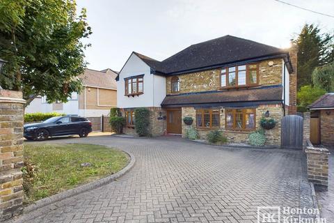 5 bedroom detached house for sale, Noak Hill Road, Laindon