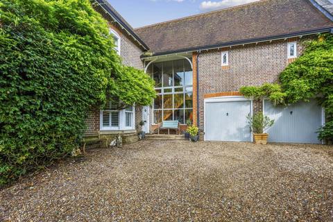 15 Hazel Grove, Kingwood, Henley-on-thames, RG9 5NH