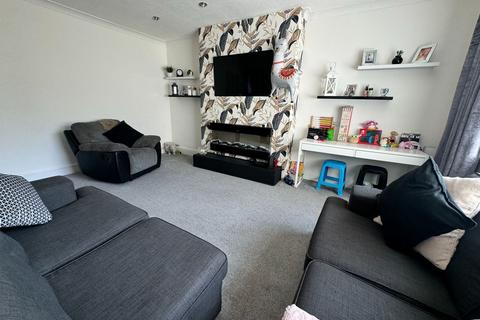 266 Altrincham Road, Manchester, M22 4AA