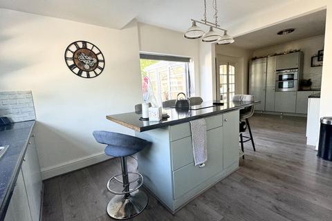 266 Altrincham Road, Manchester, M22 4AA