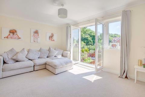 3 Cherryfields, Amersham, HP6 6FL