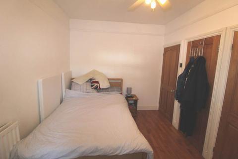 1 bedroom flat for sale, Oxford Road, Windsor SL4