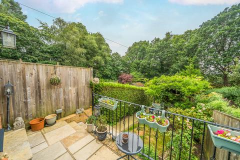 4 Fairview Terrace, Headley, Bordon, GU35 8DH