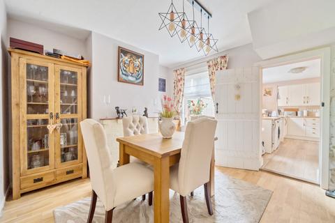 4 Fairview Terrace, Headley, Bordon, GU35 8DH